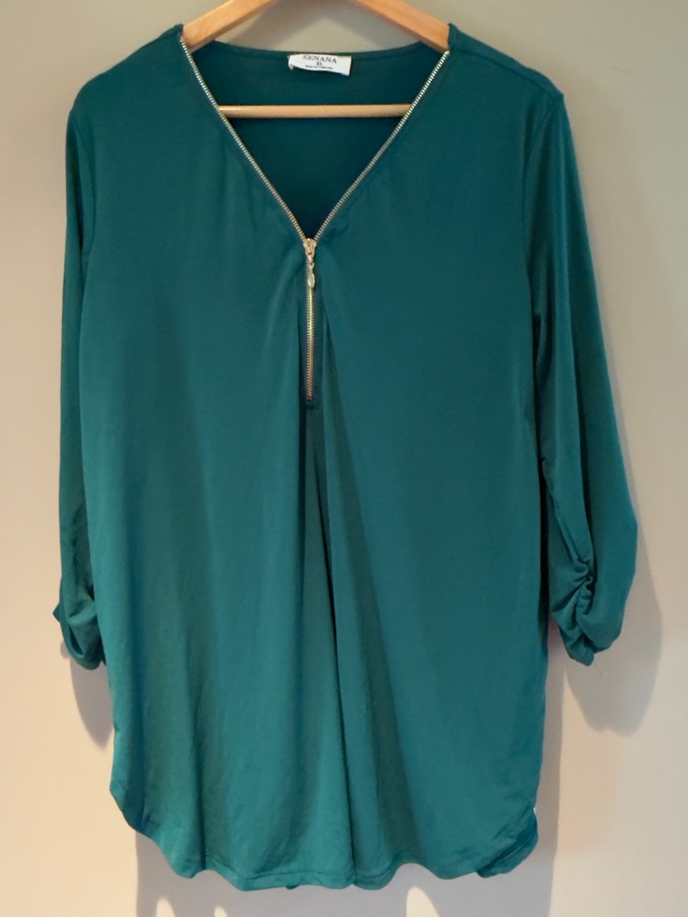 Zenana Outfitters Teal V‑Neck Zip Front Blouse XL NWT